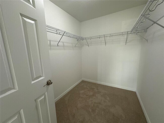 Building Photo - 115 Juniper Run