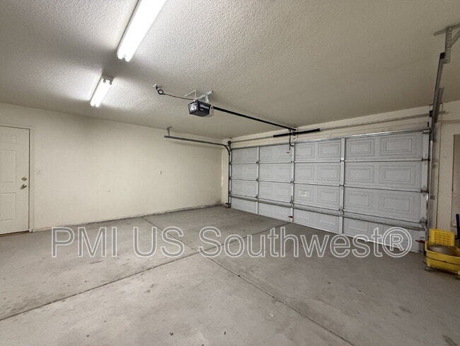 Building Photo - 4891 Santa Evinita Rd