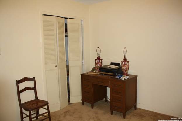 Building Photo - 6614 Cedar Hill