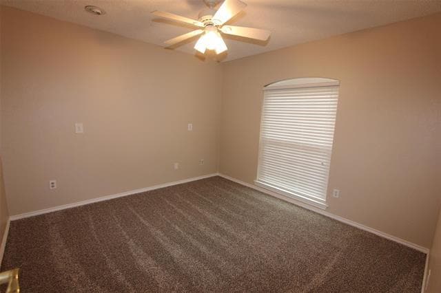 Building Photo - 3504 Hilltop Ln