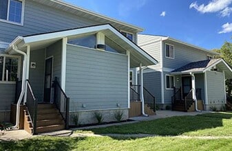 Building Photo - 1083 18th Ave SE