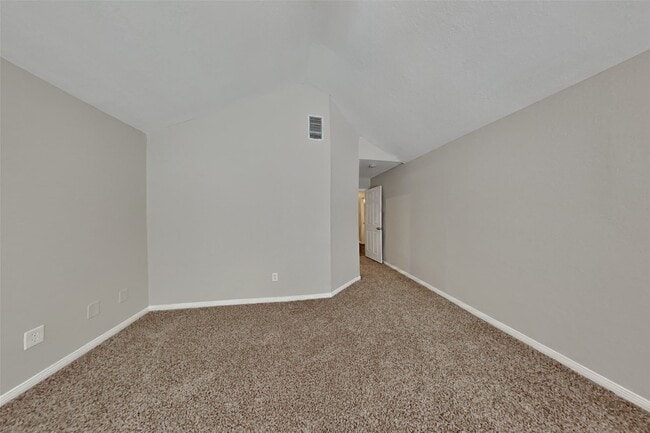 Building Photo - 19526 Coppervine Ln