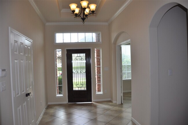 Building Photo - 8161 Tranquil Lake Way