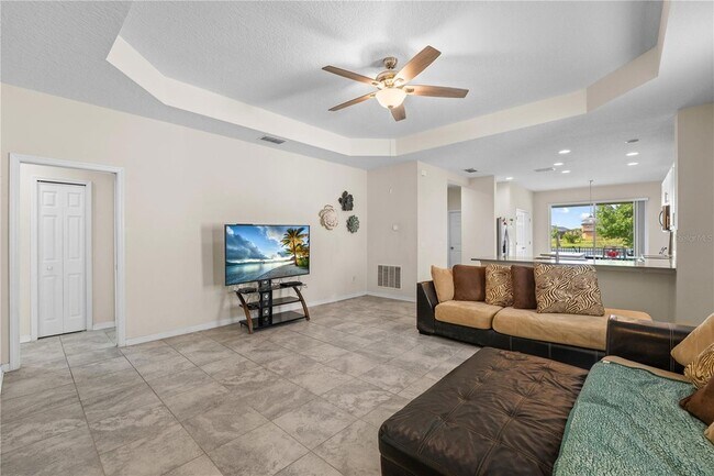 Building Photo - 3443 Sagebrush St
