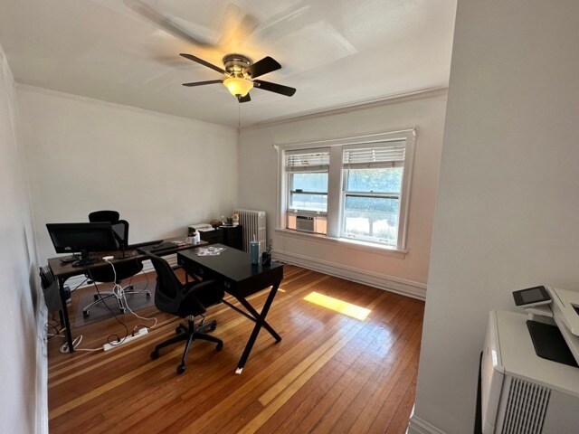 Building Photo - 534 Crescent Blvd