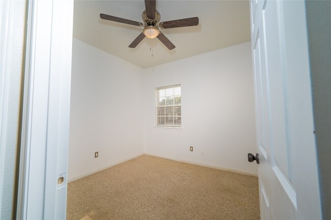 Building Photo - 6010 E Stoney Grove Loop