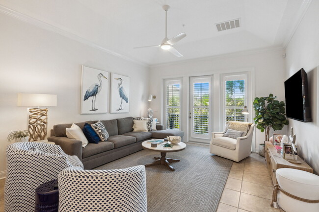 Building Photo - 95282 Summerwoods Cir