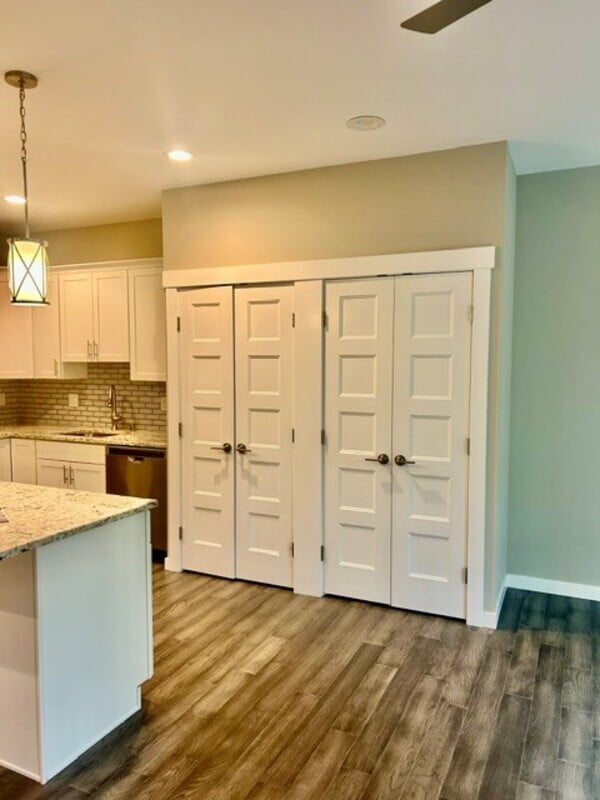 Building Photo - 5683 Sunstone Pl