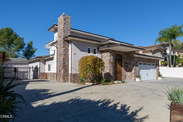 Building Photo - 4337 Vista Pl