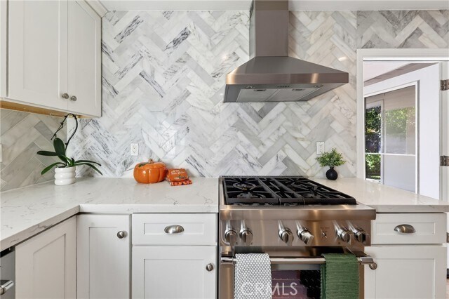 Building Photo - 302 Cleveland Dr