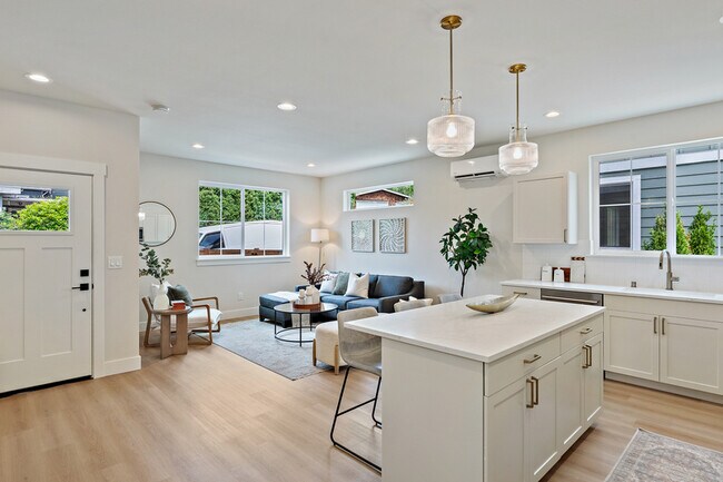 Building Photo - 4142 3rd Ave NW