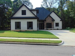 Building Photo - 117 Melbourne Cir