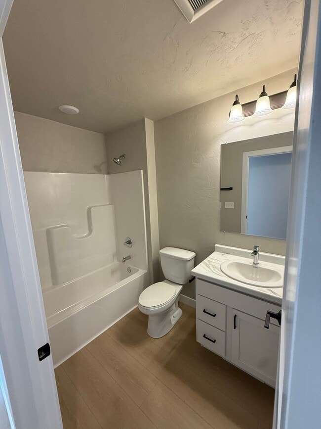 Building Photo - 8397 St Norbert Dr