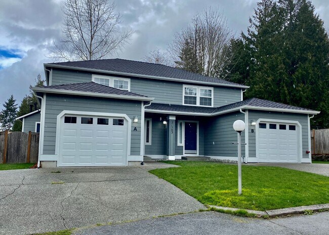 Building Photo - 8th Pl W (21503)