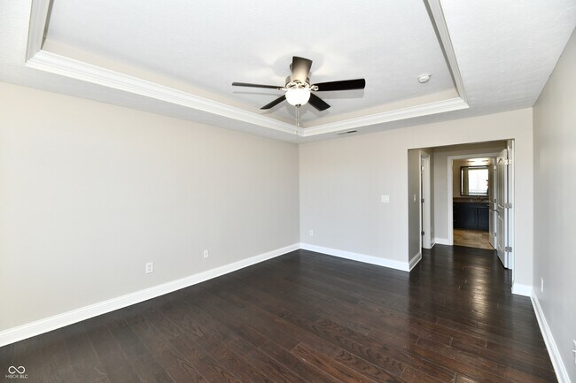 Building Photo - 8555 One W Dr