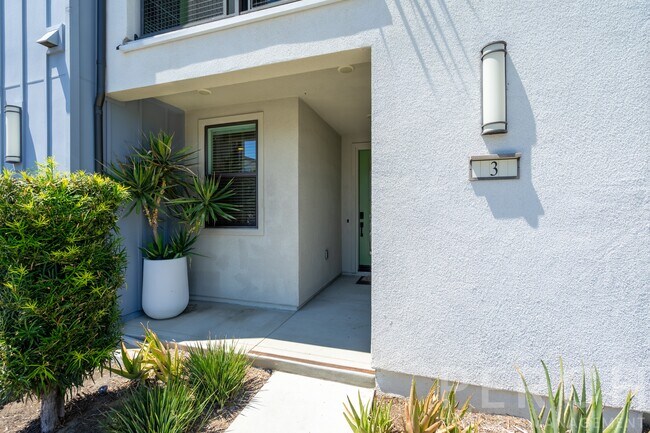 Building Photo - 4065 E Liliana Paseo