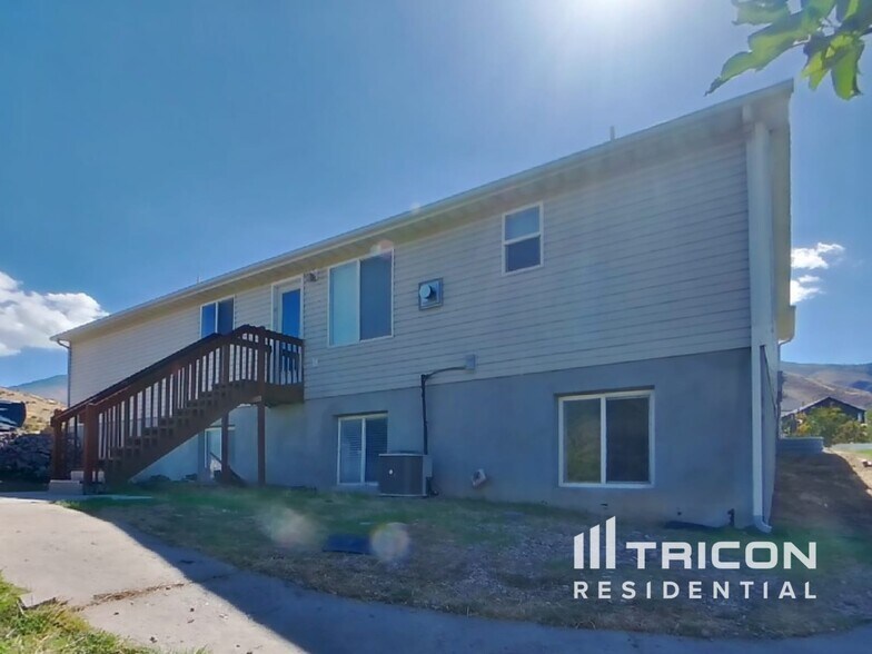 Building Photo - 485 E 1250 S