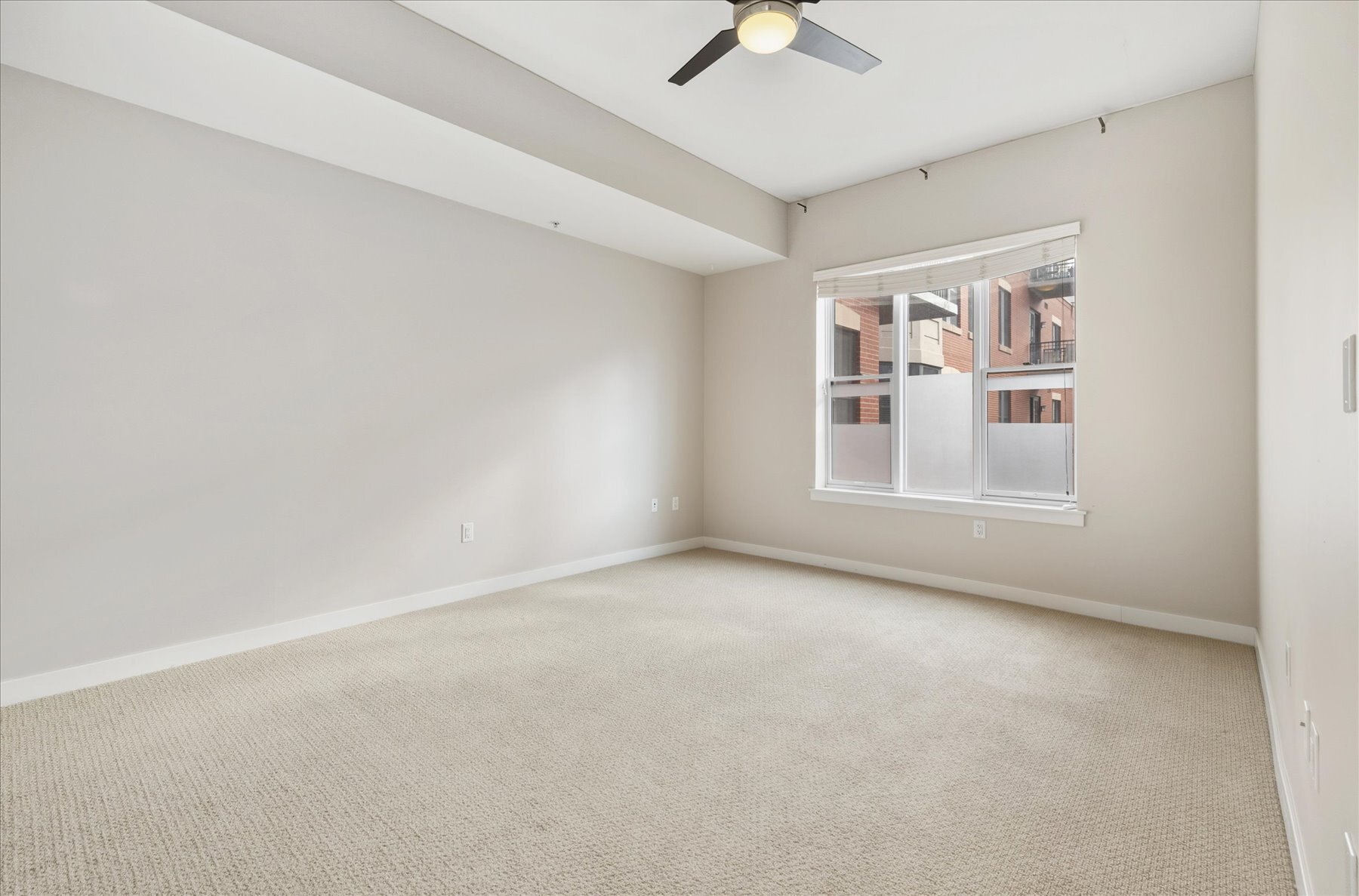 Primary Bedroom - 410 Acoma St