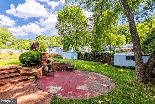 Building Photo - 4111 Hemingway Dr