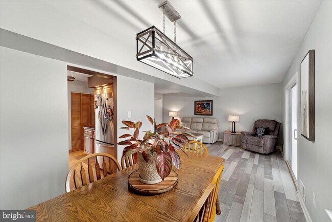 Building Photo - 77 Kanabe Dr