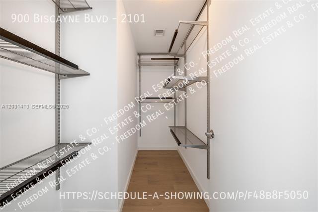 Building Photo - 900 Biscayne Blvd