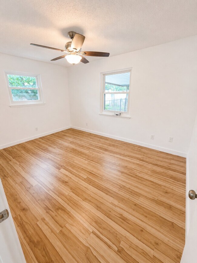 Building Photo - 1507 Richard Dr