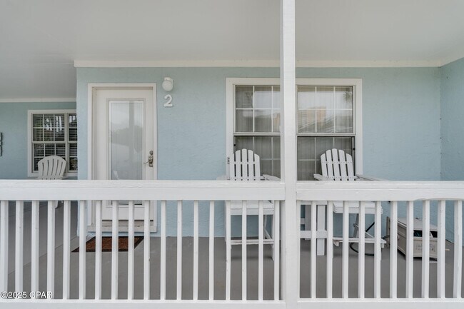 Primary Photo - 17642 Front Beach Rd