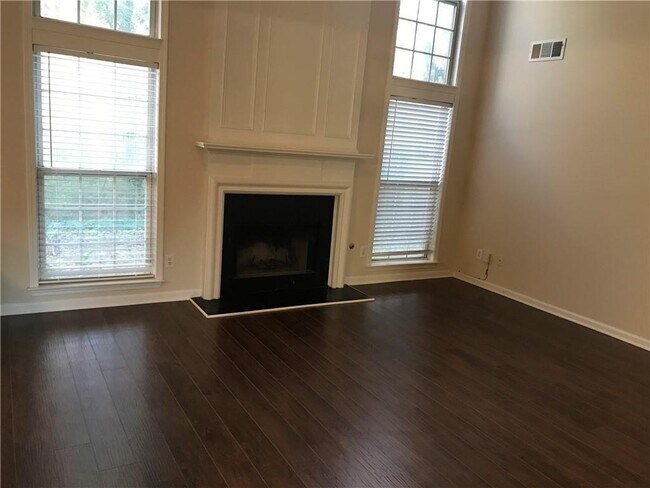 Building Photo - 11545 Bentham Ct