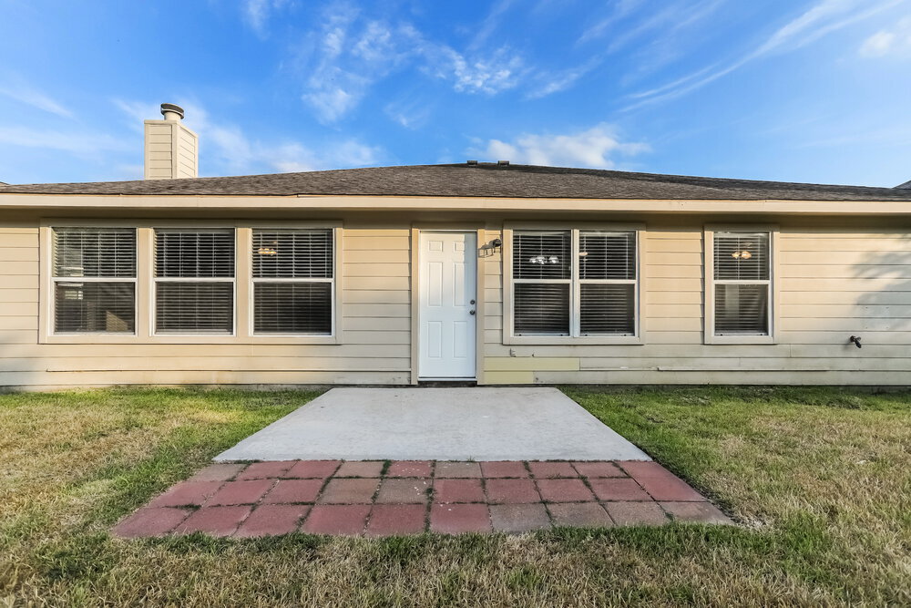 Building Photo - 22930 Highland Estates Ct