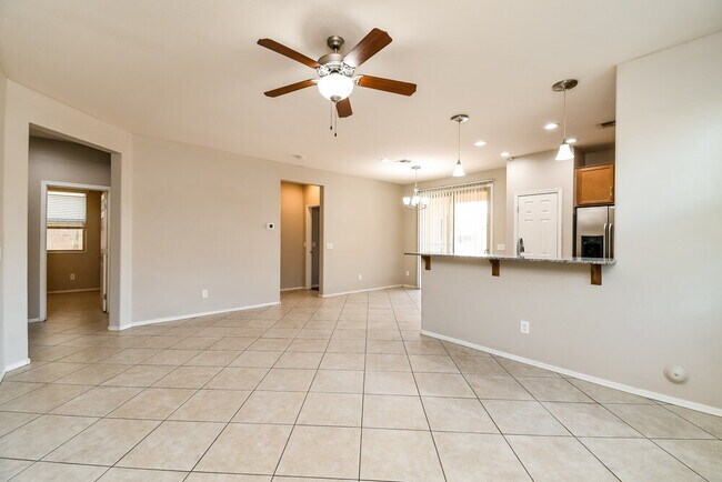 Building Photo - 7205 W Jones Ave