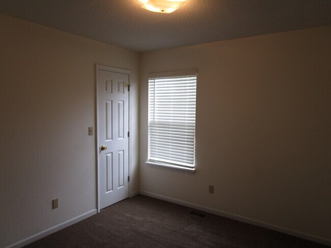 Building Photo - 4304 Cheryl Ct