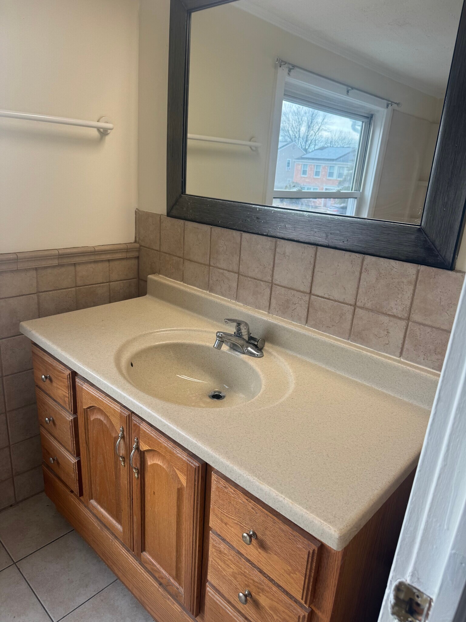 Building Photo - 39 Canis Ct