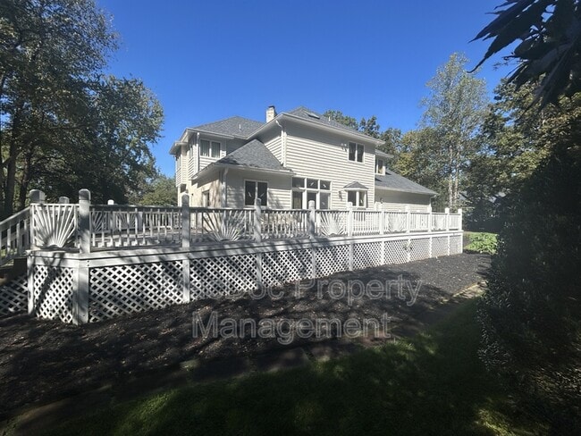 Building Photo - 11103 Fawn Lake Pkwy
