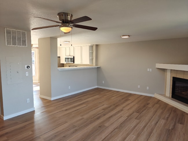 Building Photo - 3130 W 38th Ave