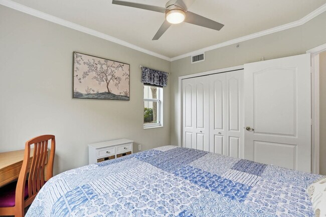 Building Photo - 7831 Regal Heron Cir