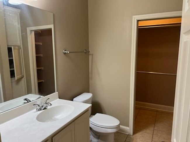 Building Photo - 3986 Mobley Ln