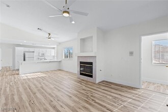 Building Photo - 3327 Erva St