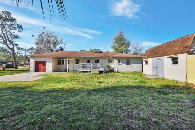 Building Photo - Stunning 3-Bedroom, 2-Bath Home in Desirable Mandarin Neighborhood!