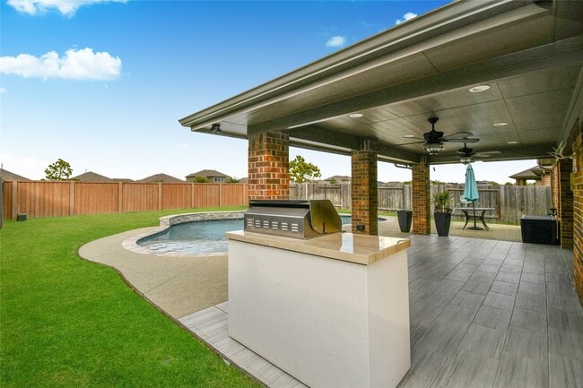 Building Photo - 29622 Breakwater Dr