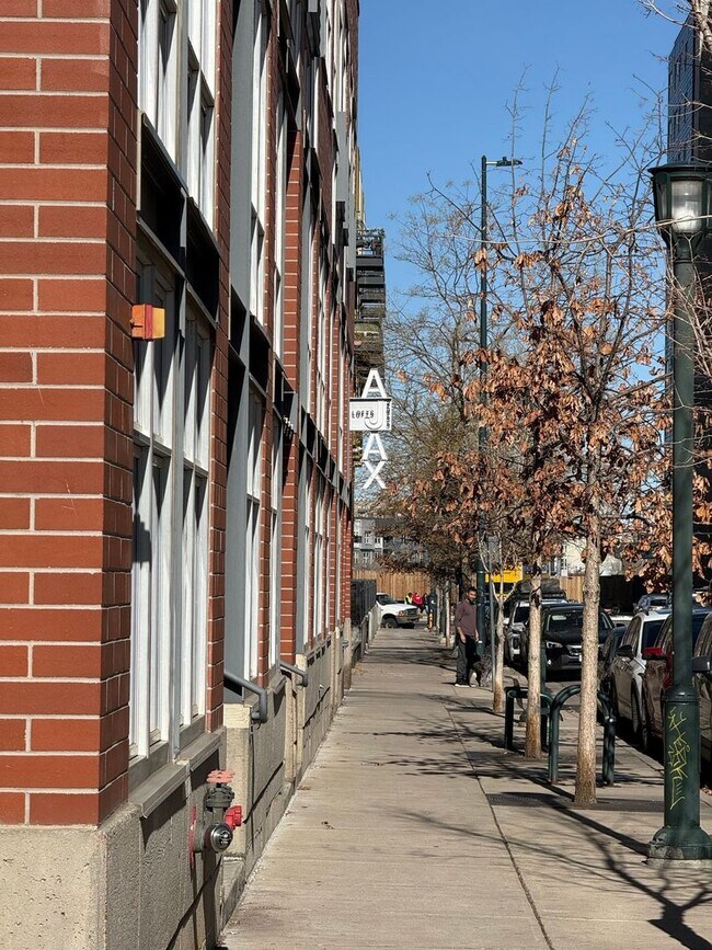 Building Photo - 2955 Inca St