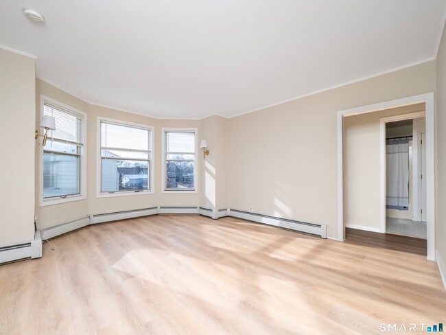 Building Photo - 38 Gregory Blvd