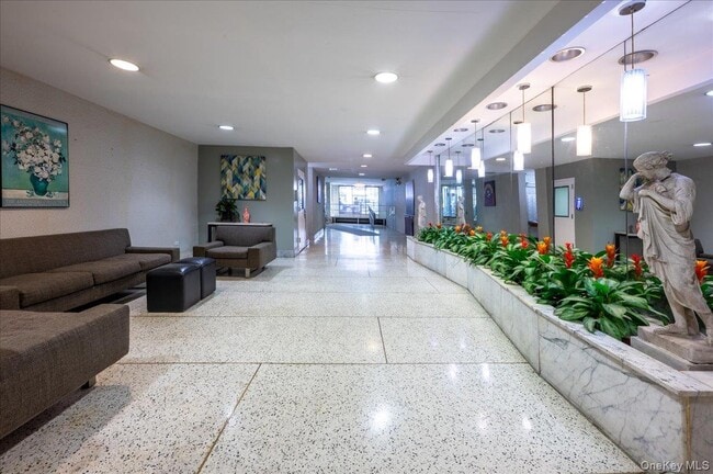 Building Photo - 37-30 73rd St