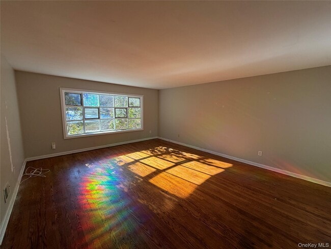 Building Photo - 15 Dugan Ln