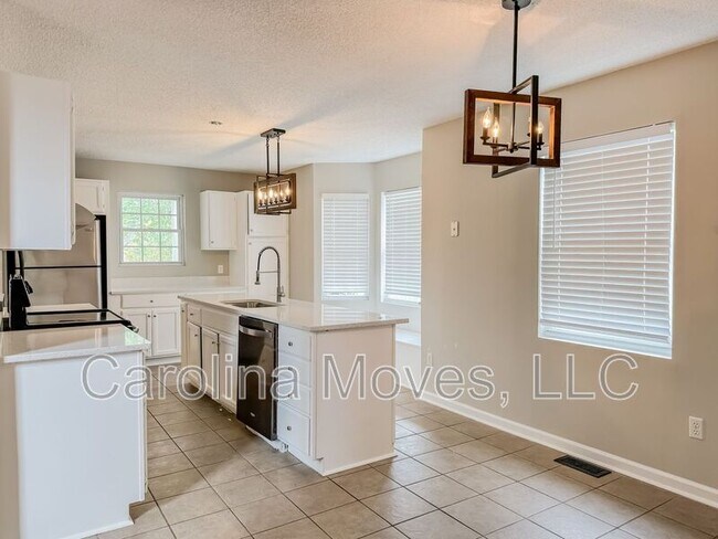 Building Photo - 205 Winterthur Dr