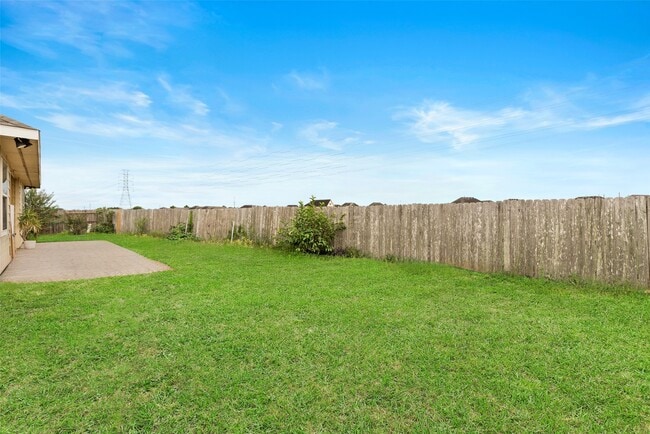 Building Photo - 20335 Weeping Pine Way