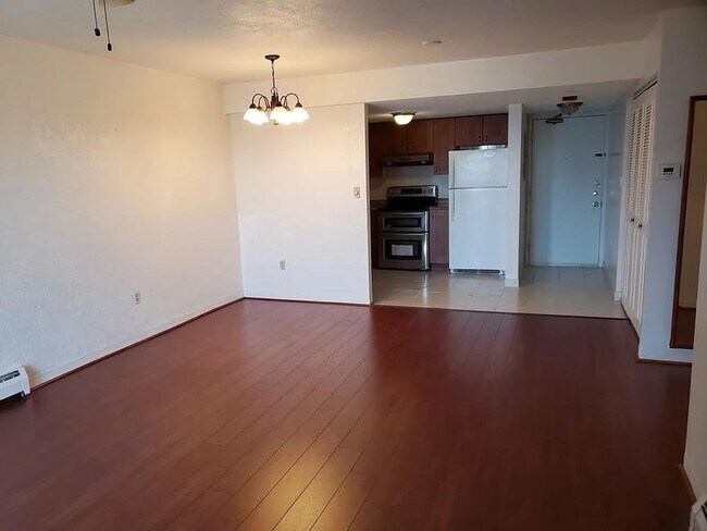 Building Photo - Perfect 2-Bedroom 2-Bath Condo in Revere