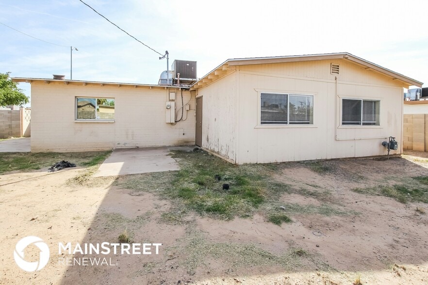 Building Photo - 7624 W Osborn Rd