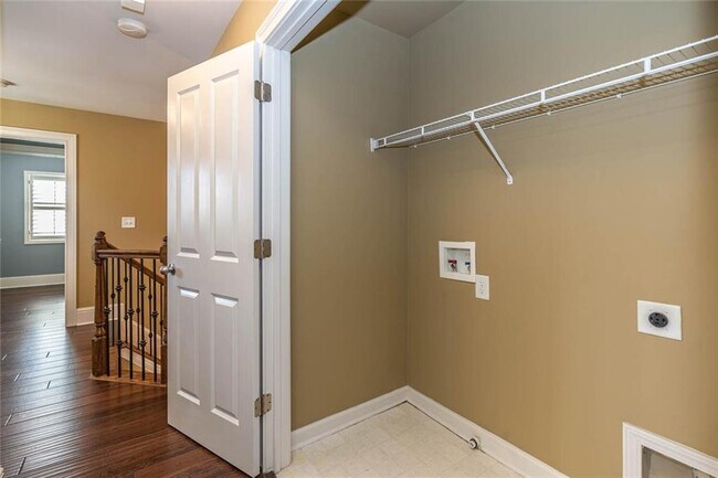 Building Photo - 5253 Campion Way
