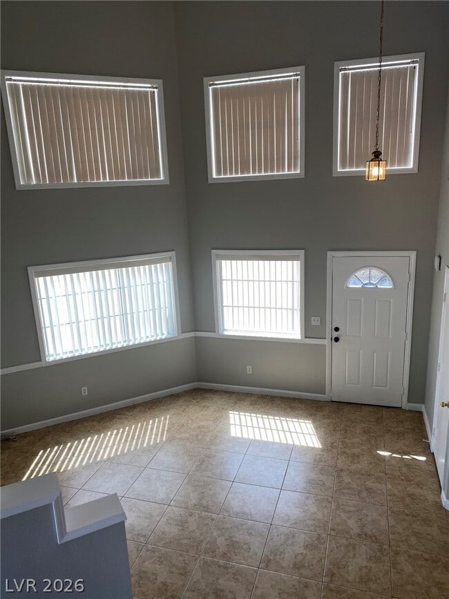 Building Photo - 4028 Abrams Ave