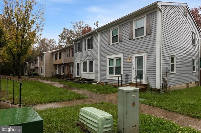 Building Photo - 3935 Wintergreen Pl